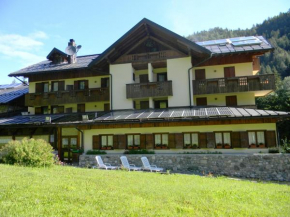 Albergo Nuoitas Forni Di Sopra